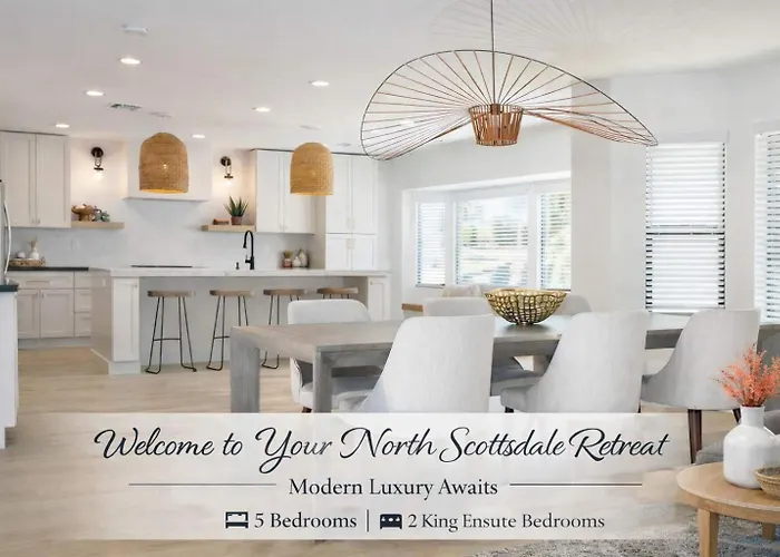 Modern W Heated Pool & Outdoor Kitchen Holiday home Phoenix