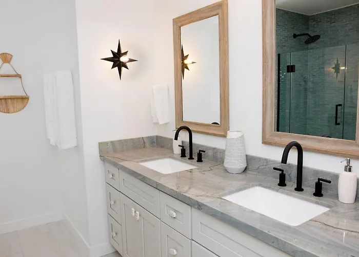 Modern W Heated Pool & Outdoor Kitchen Holiday home Phoenix